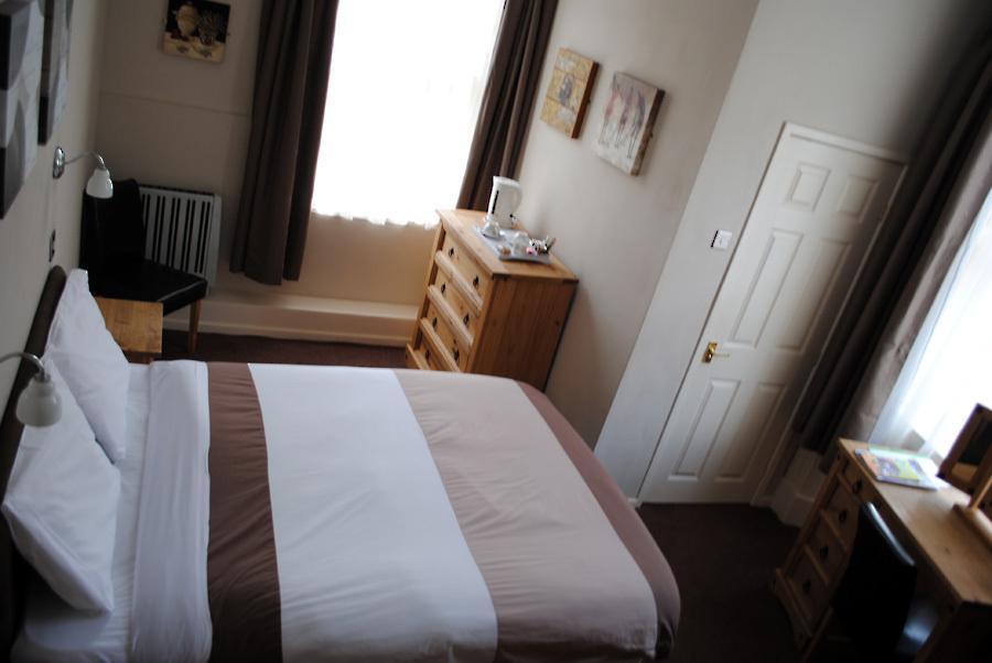 Eaton Hotel Chester Zimmer foto