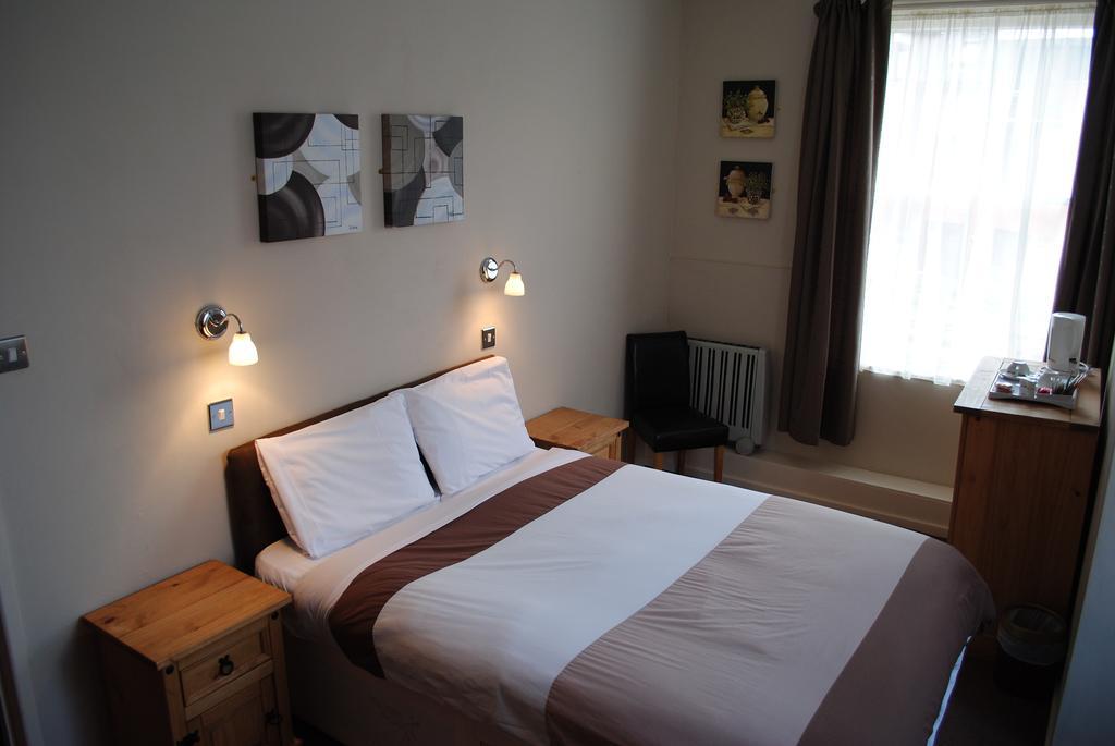 Eaton Hotel Chester Zimmer foto